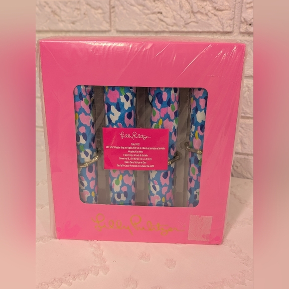 New In Box Lilly Pulitzer Hottie Dottie 4pcs Dinner Napkins & Rings Set Gift NWT - Picture 1 of 7